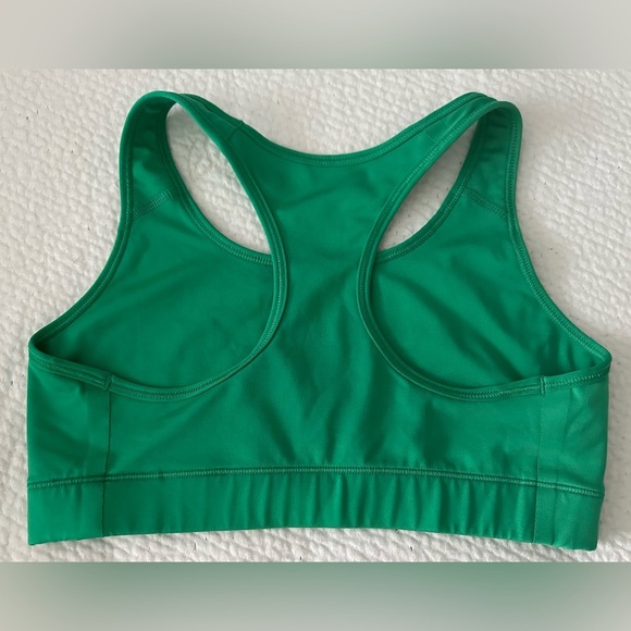 Nike Dri-Fit Sports Bra- Size Medium - Picture 2 of 8